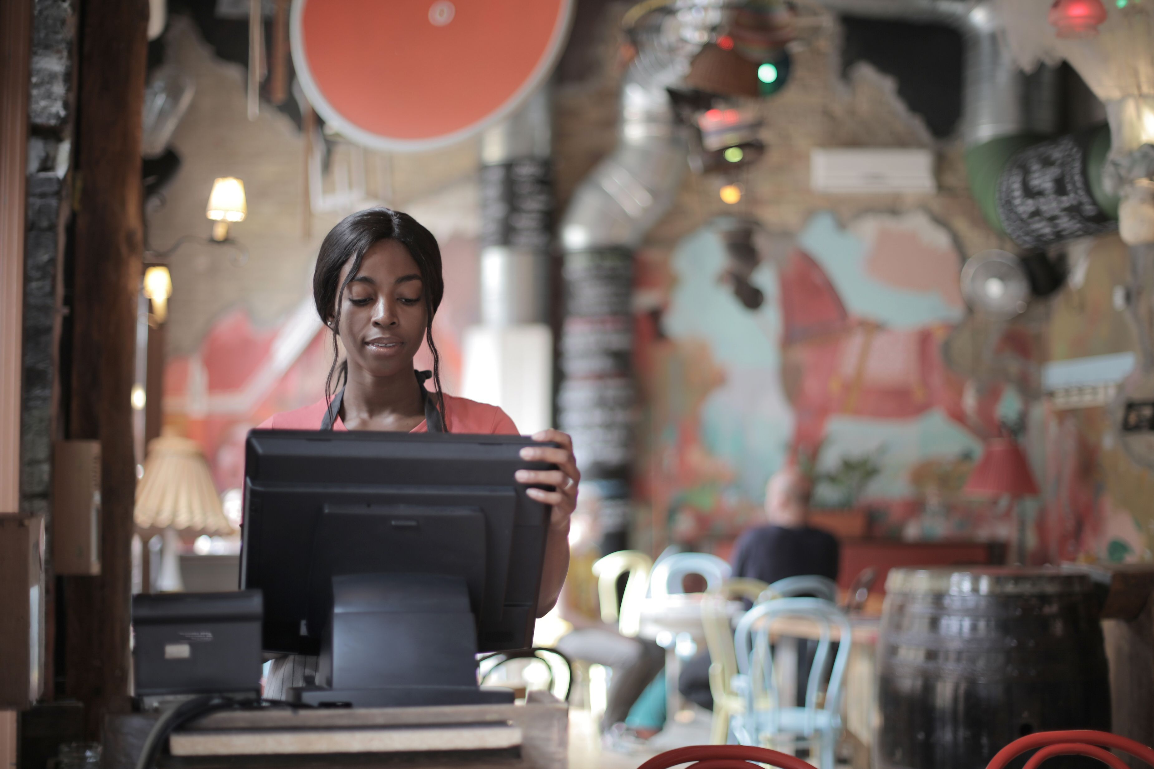 Gestão de restaurantes na América Latina: o que +30 mil negócios já nos ensinaram